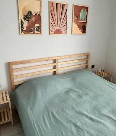 Goekova'da Oezel Havuzlu Luex Villa